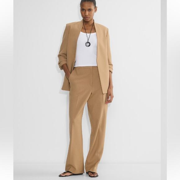 Aritzia Babaton New Power Blazer size 12 - Picture 1 of 7